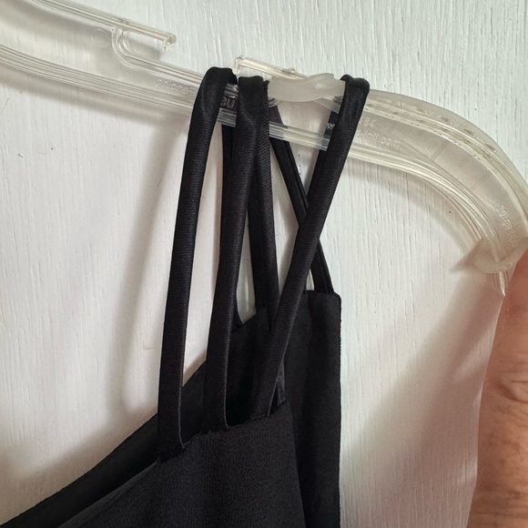 Black formal dress with sexy slit up left leg - Picture 8 of 8